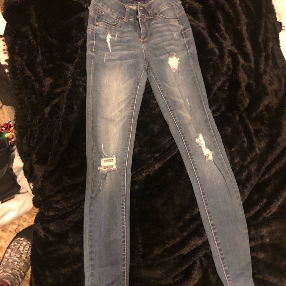 Jeans - Picture 3 of 4